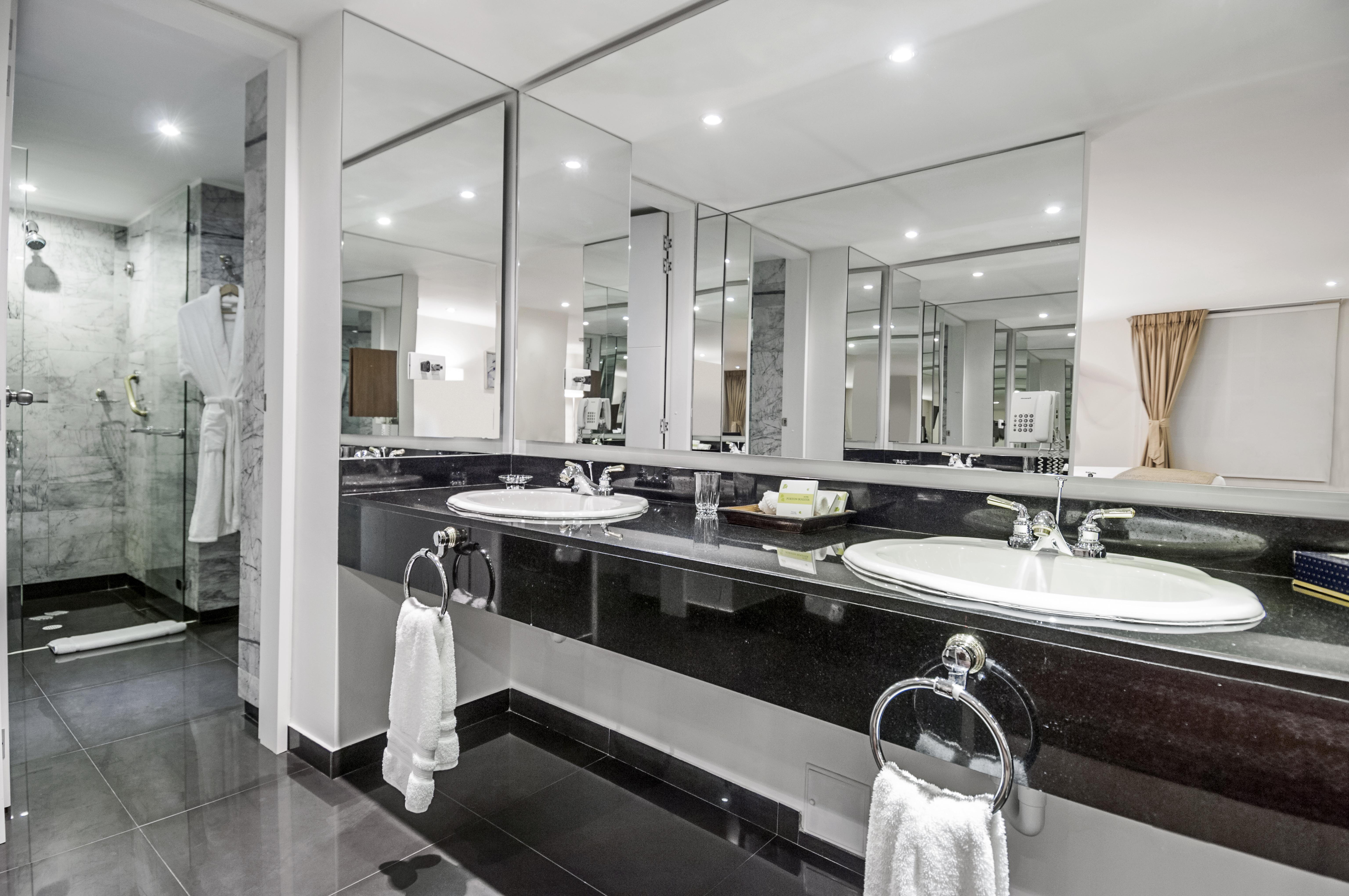 Hotel Porton Bogota Bagian luar foto