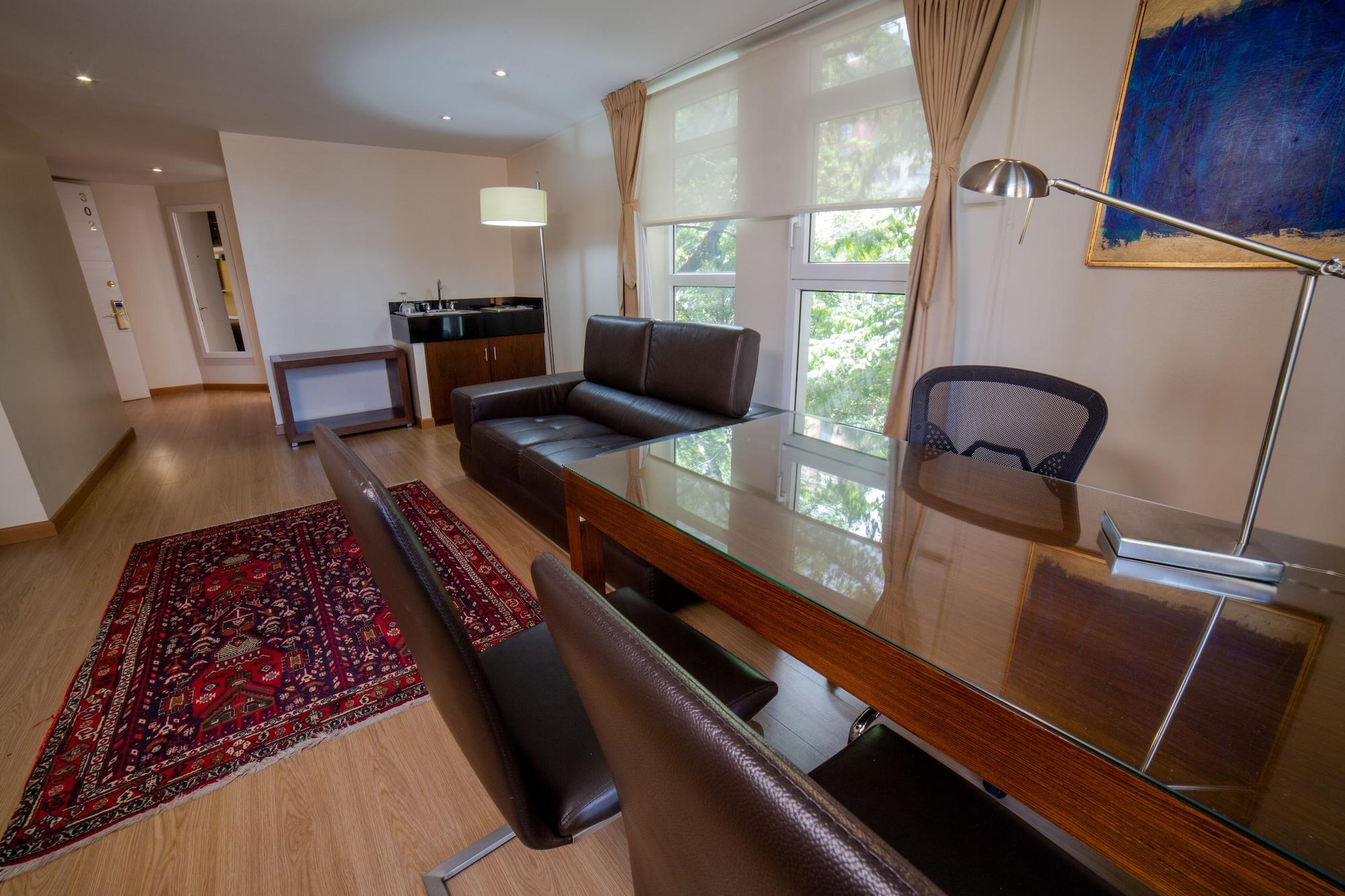 Hotel Porton Bogota Bagian luar foto